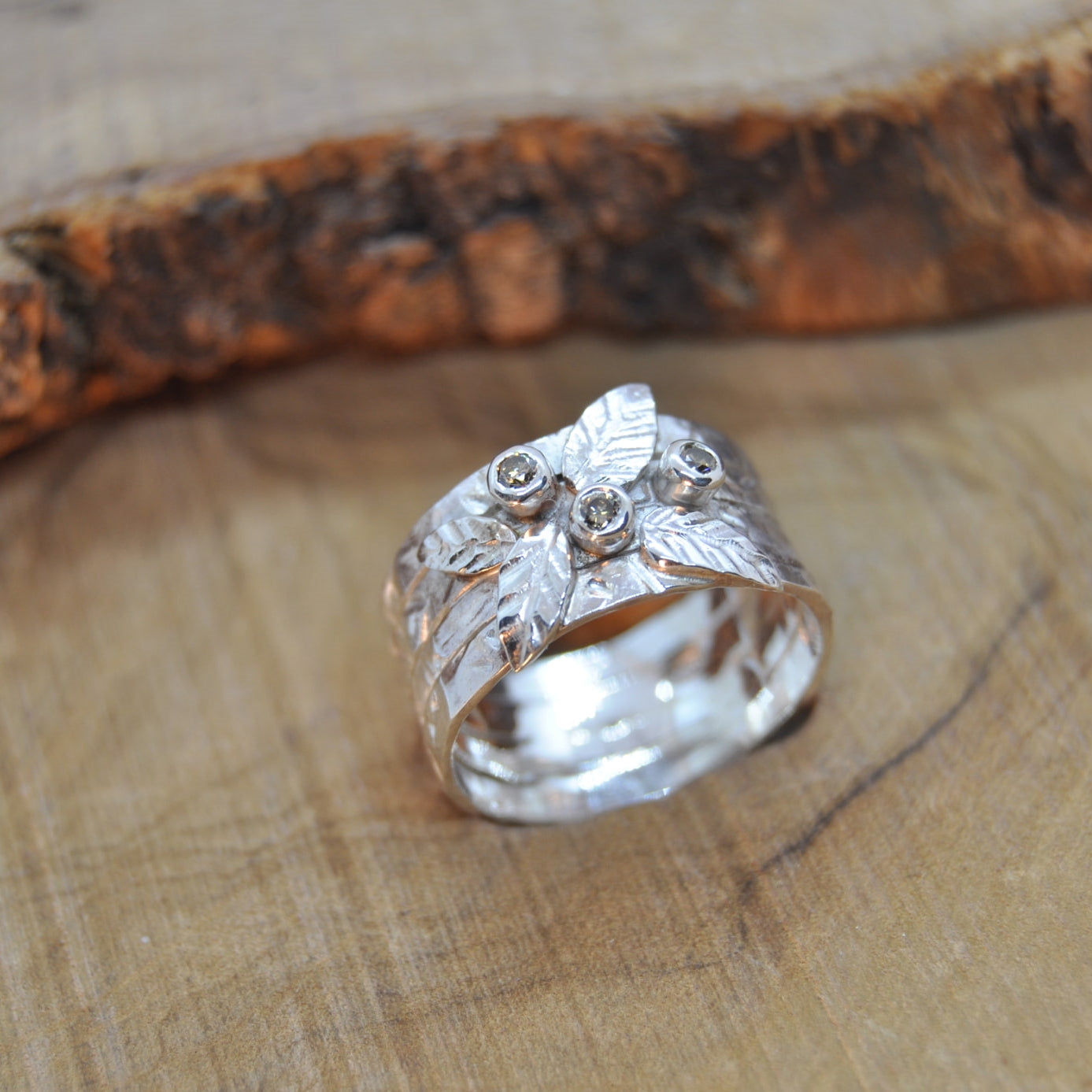 Anello artigianale in Argento, realizzato da Orafo. 